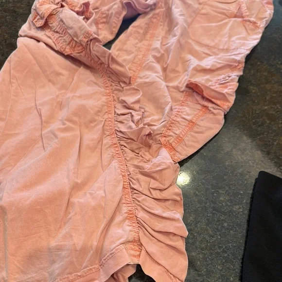 Pink Ruffled Pants - Picture 2 of 5